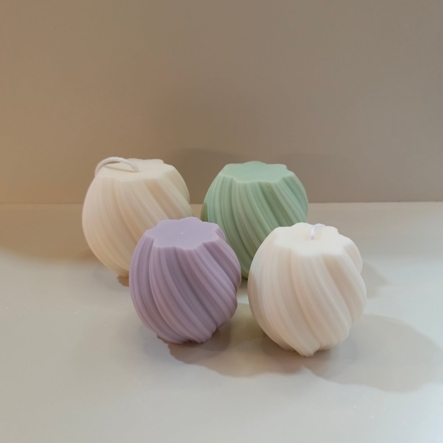 Spiral Round Candle - set of 2